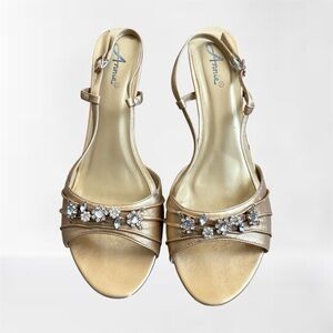 Annie Shoes “La Salle” Gold Jeweled Slingback Sandals | Size 13M
